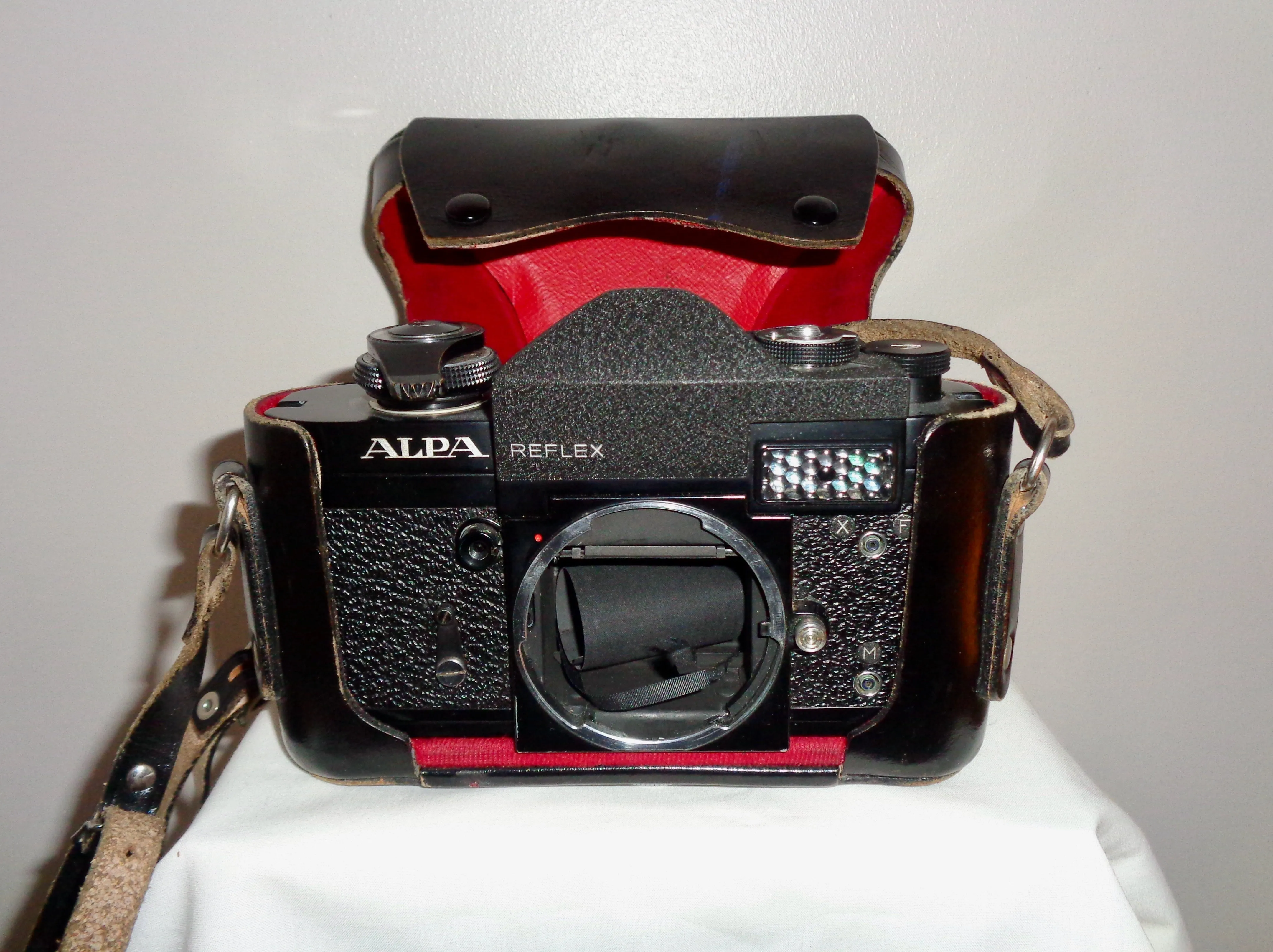 Alpa Reflex Model 6C 35mm Film SLR Black Camera Body
