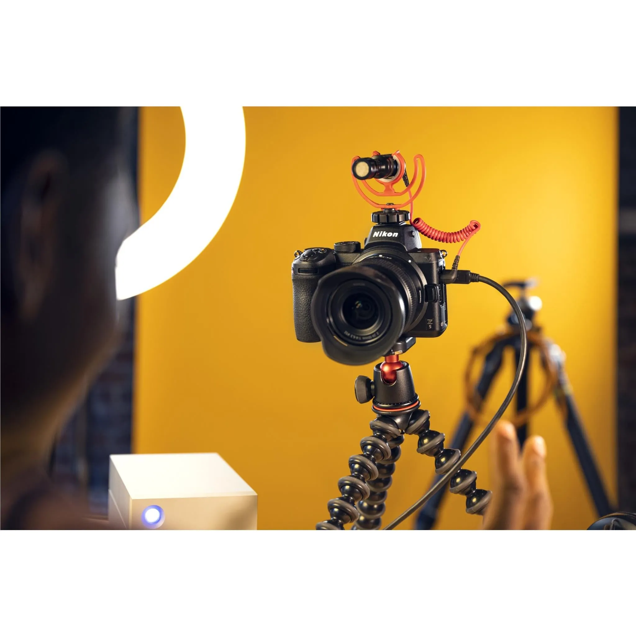 Nikon Z5 Mirrorless Camera with 24-200mm f/4-6.3 VR Lens